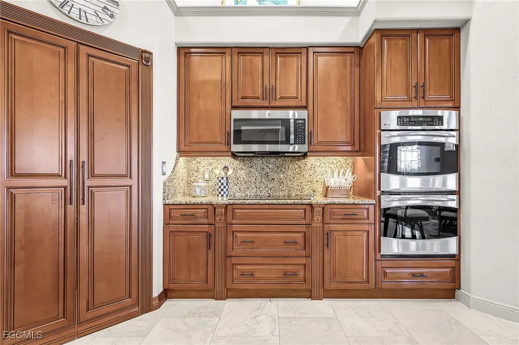 15460 Fiddlesticks Boulevard Fort Myers FL 33912