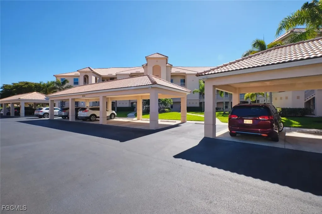9190 Southmont Cove Fort Myers FL 33908
