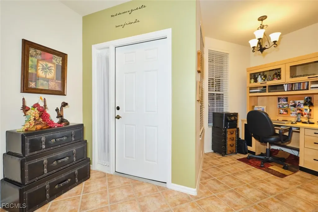 9190 Southmont Cove Fort Myers FL 33908