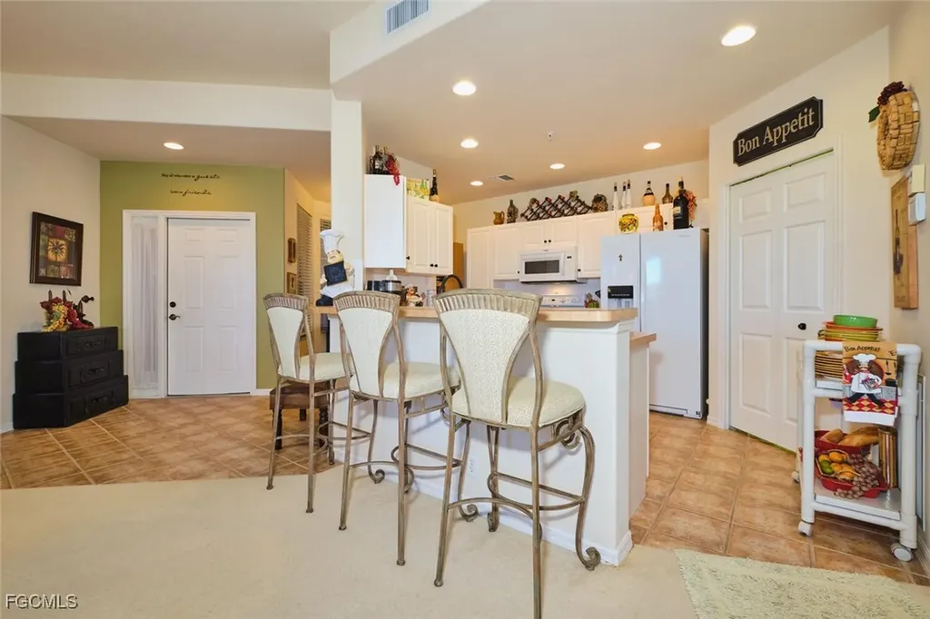 9190 Southmont Cove Fort Myers FL 33908