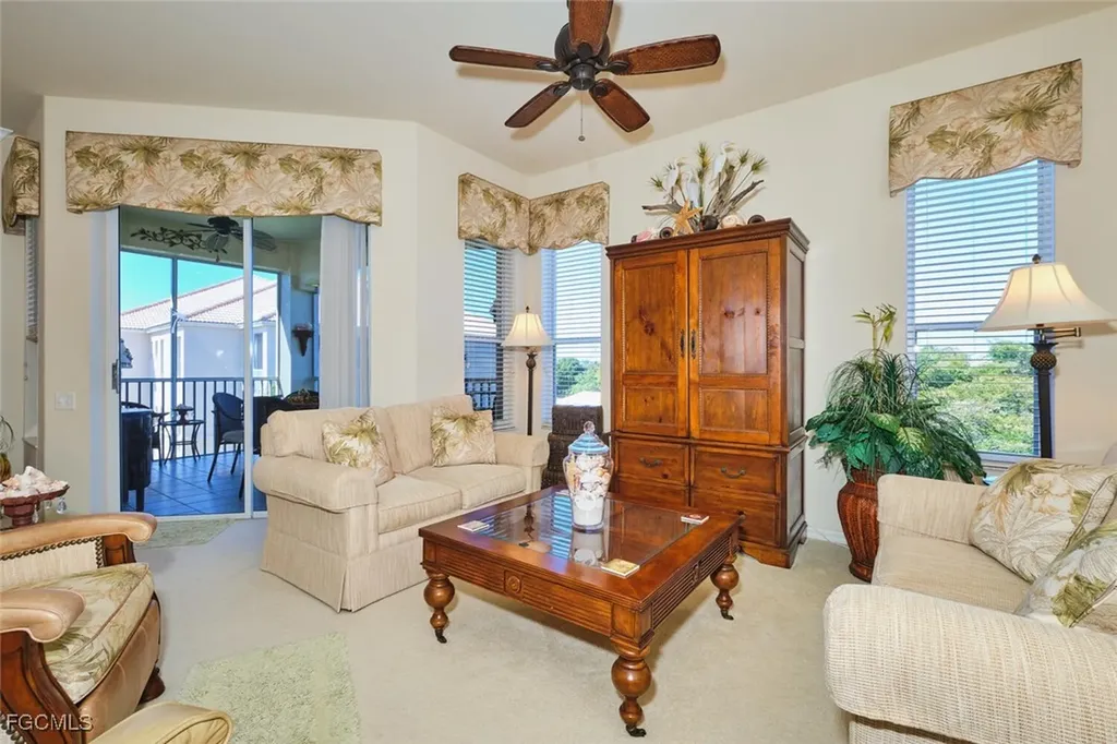 9190 Southmont Cove Fort Myers FL 33908