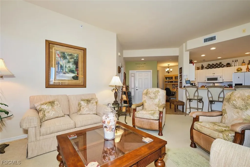 9190 Southmont Cove Fort Myers FL 33908
