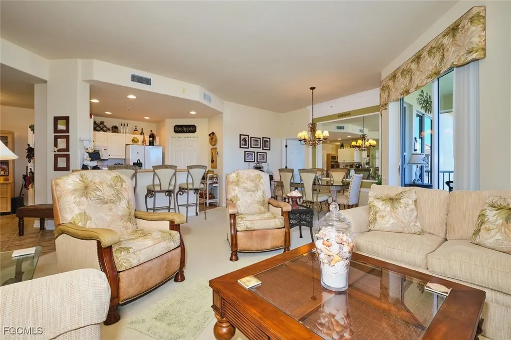 9190 Southmont Cove Fort Myers FL 33908