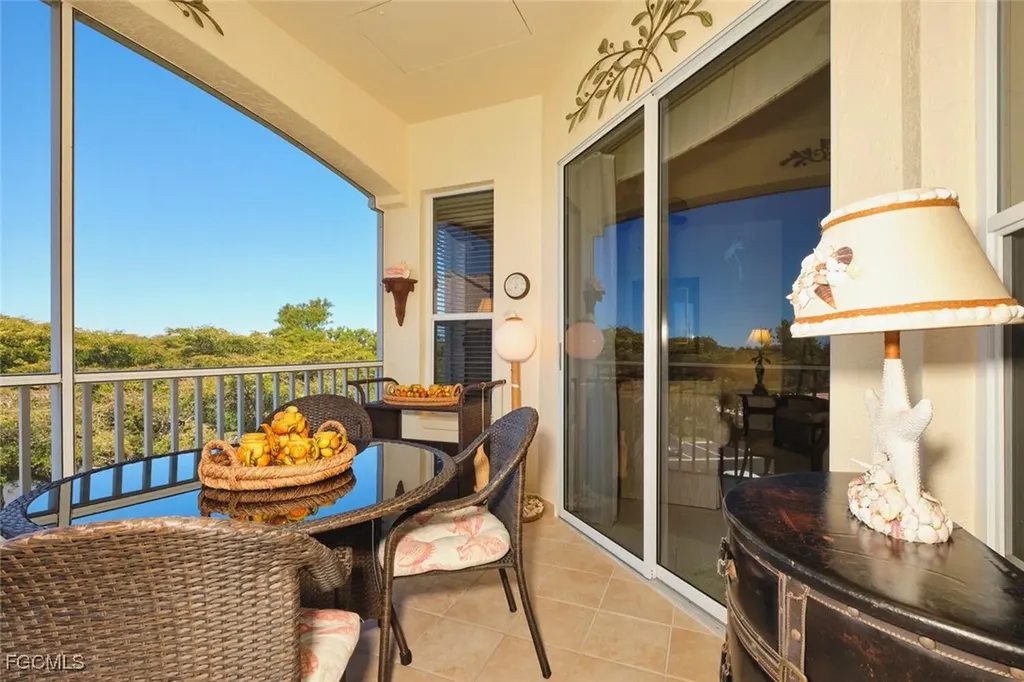 9190 Southmont Cove Fort Myers FL 33908