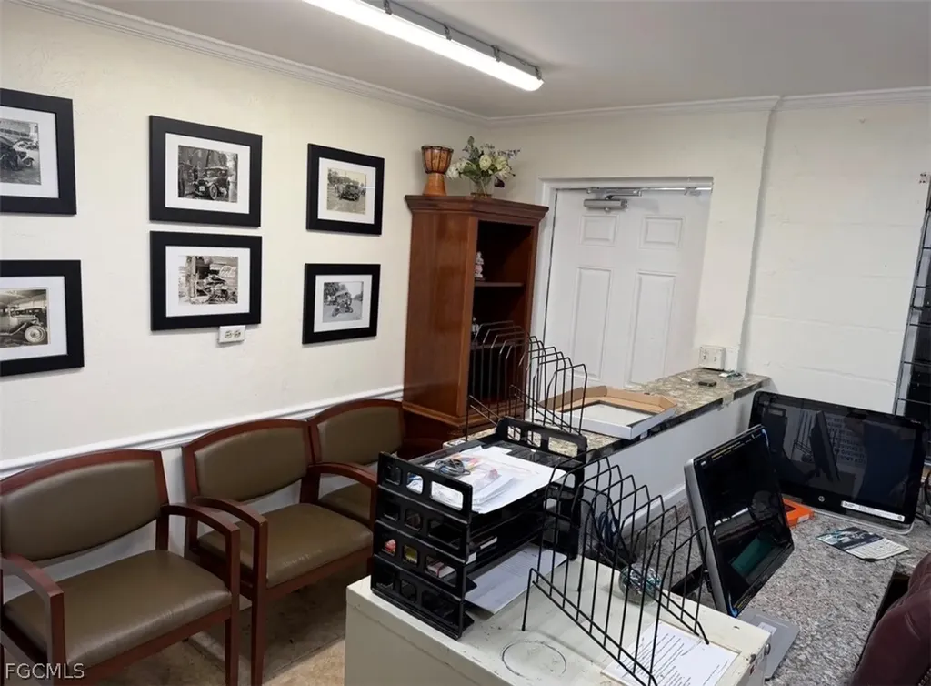 2242 Fowler Street Fort Myers FL 33901