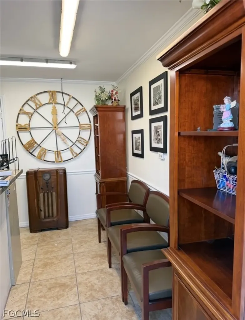 2242 Fowler Street Fort Myers FL 33901