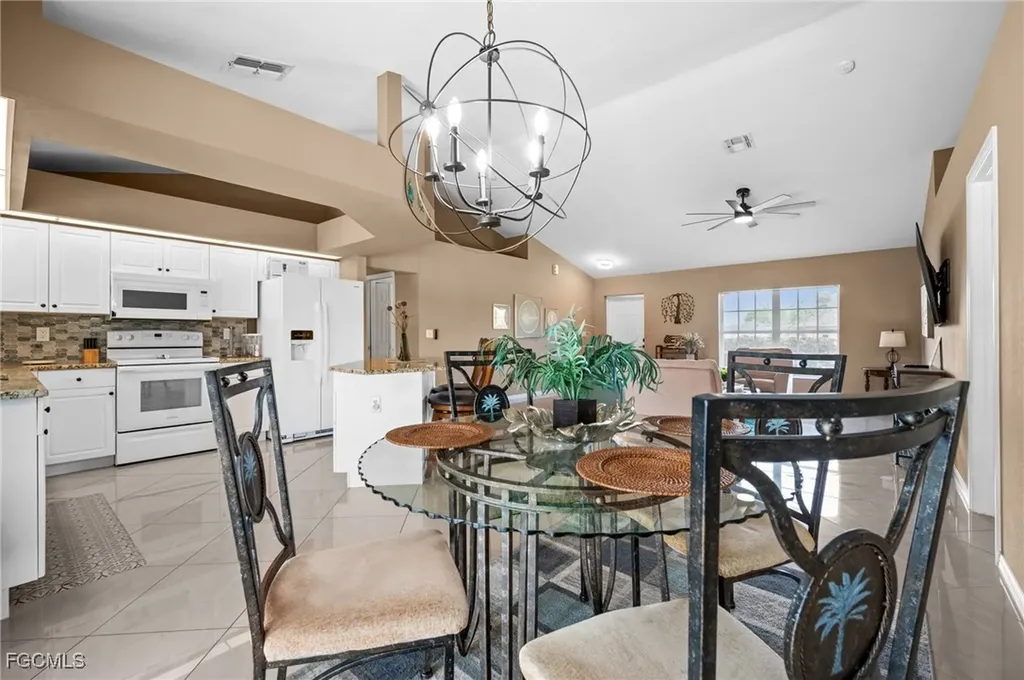 1214 SW Santa Barbara Place Cape Coral FL 33991