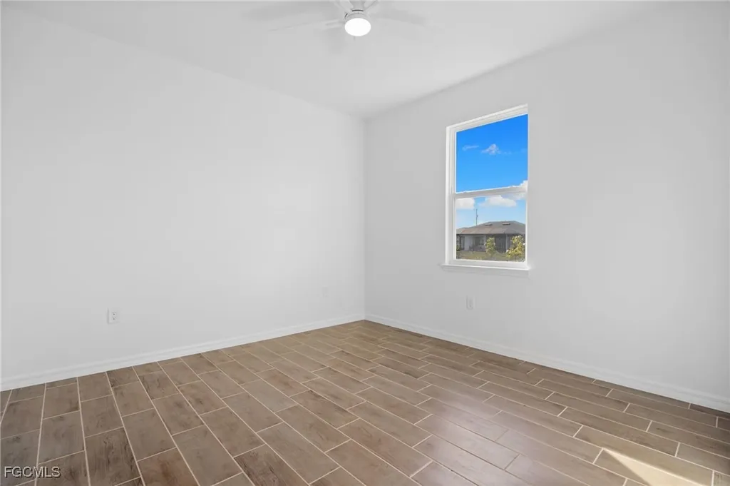 1024 SW 1st Street Cape Coral FL 33991