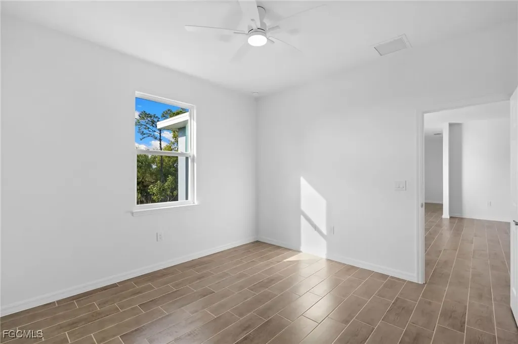 1024 SW 1st Street Cape Coral FL 33991