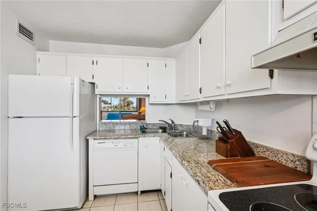 5959 Winkler Road Fort Myers FL 33919