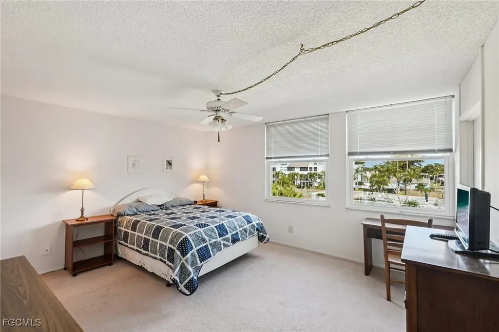 5959 Winkler Road Fort Myers FL 33919