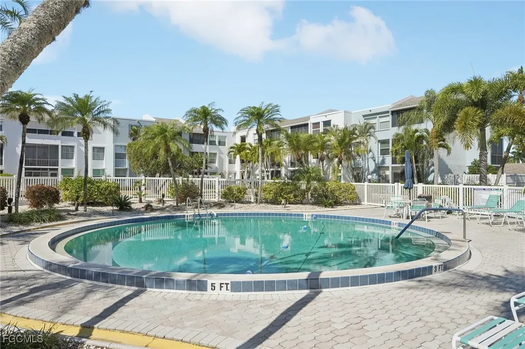 5959 Winkler Road Fort Myers FL 33919