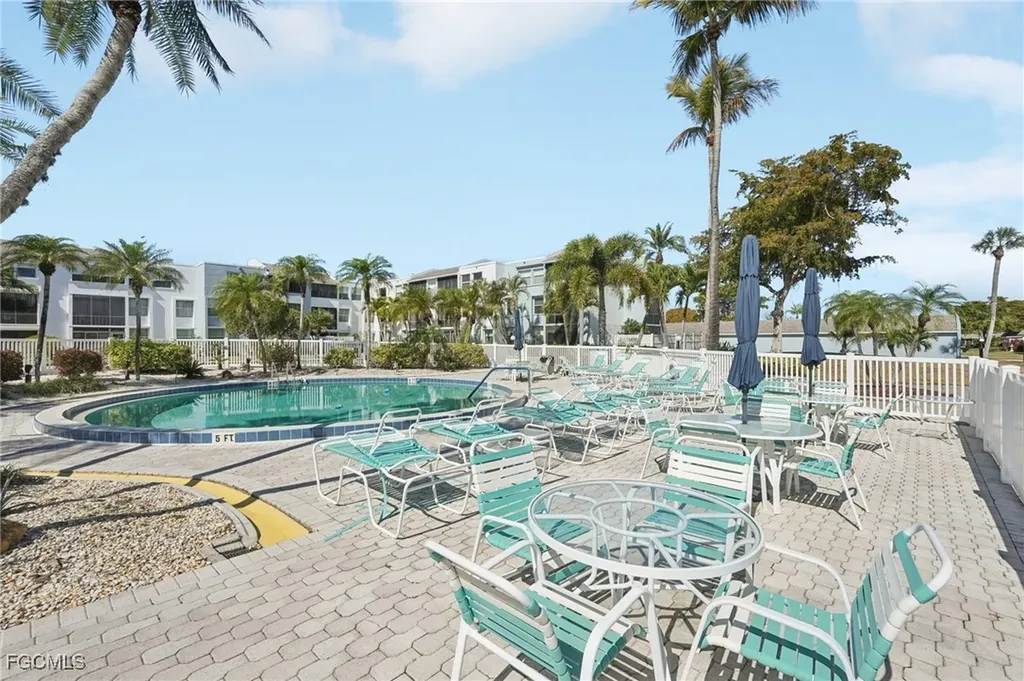 5959 Winkler Road Fort Myers FL 33919