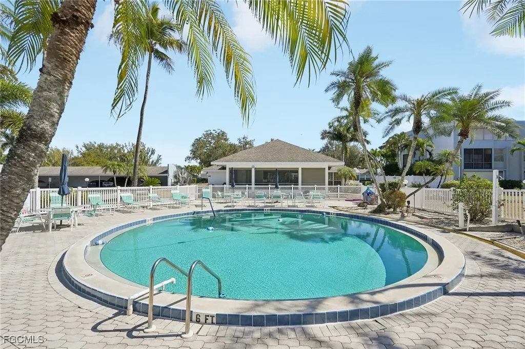 5959 Winkler Road Fort Myers FL 33919