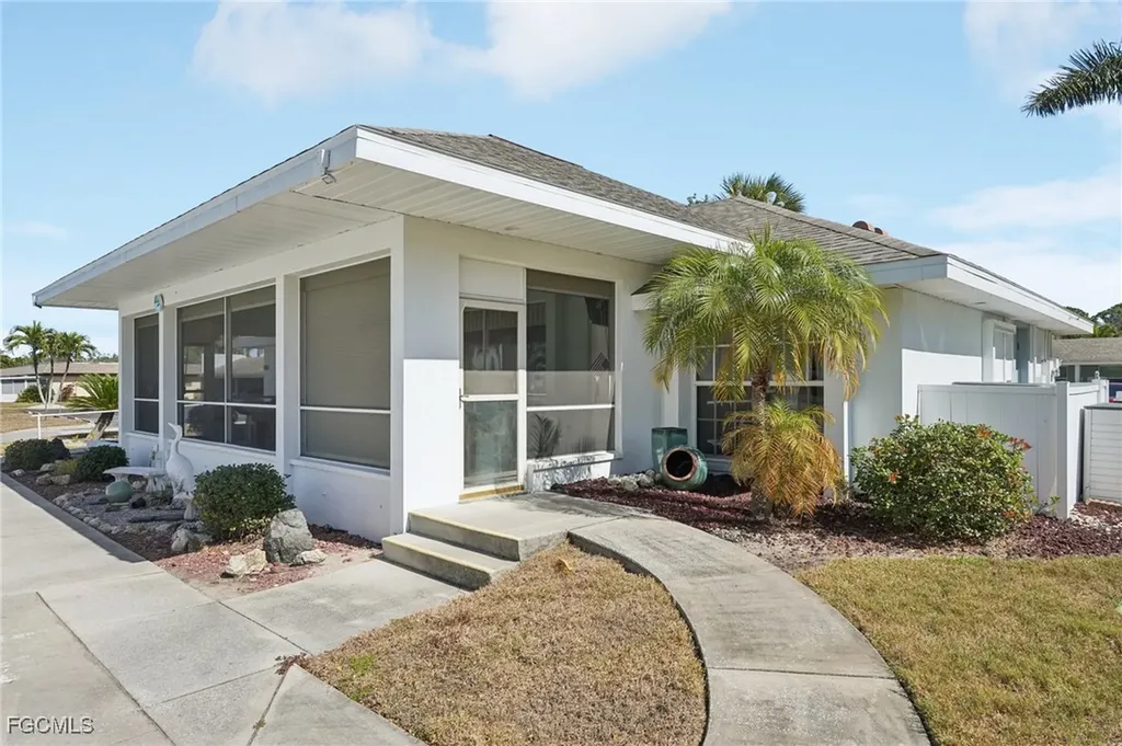 5959 Winkler Road Fort Myers FL 33919