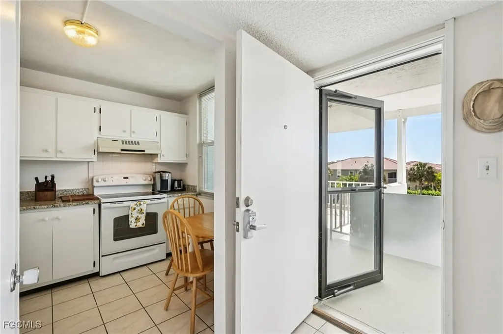 5959 Winkler Road Fort Myers FL 33919