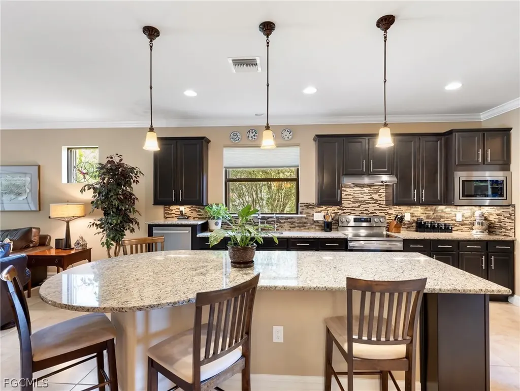 10878 Dennington Road Fort Myers FL 33913