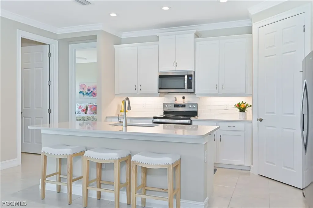 2983 Apple Blossom Drive Alva FL 33920