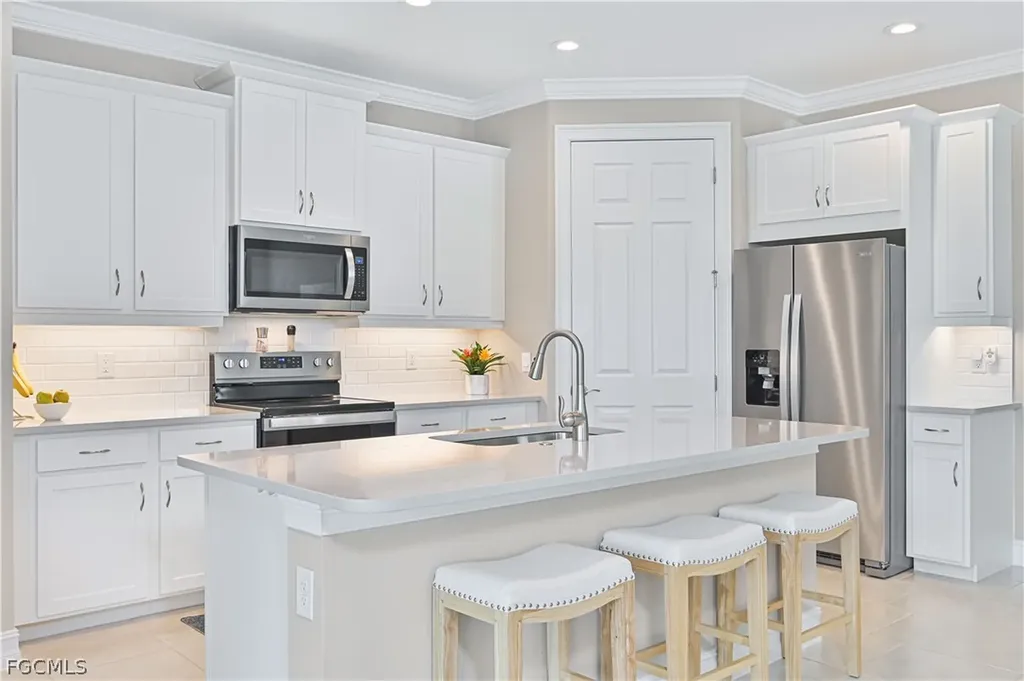 2983 Apple Blossom Drive Alva FL 33920