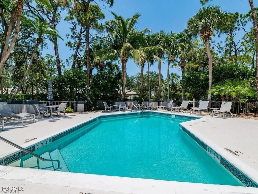27052 Kindlewood Lane Bonita Springs FL 34134