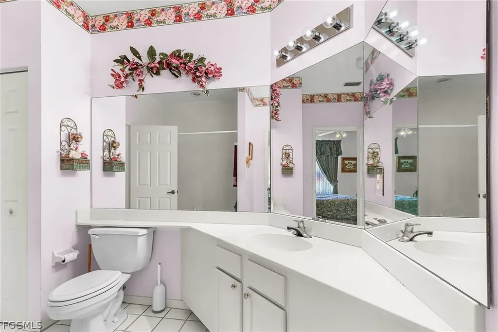 9070 Palmas Grandes Boulevard Bonita Springs FL 34135