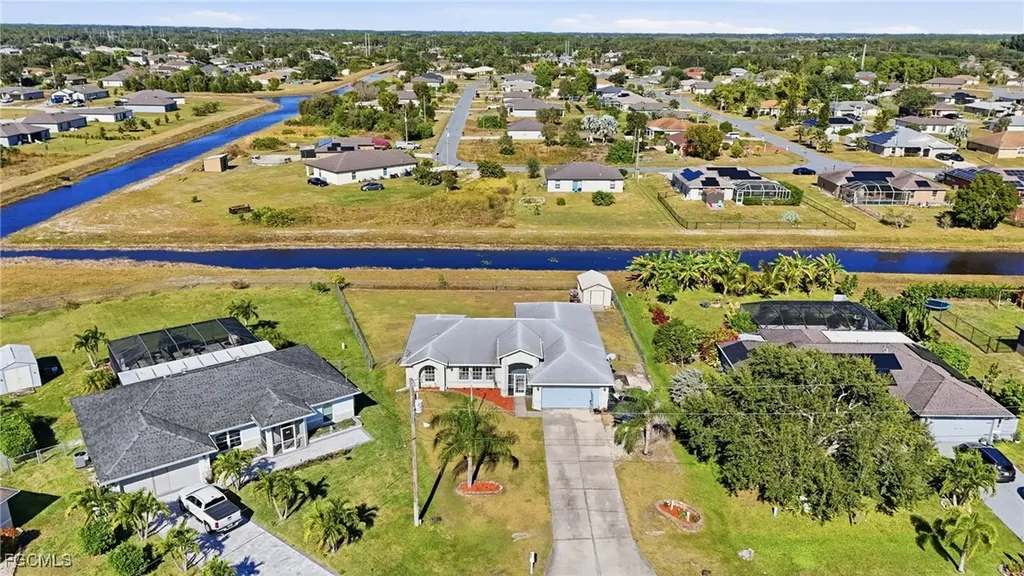 203 Manatee Street Fort Myers FL 33913
