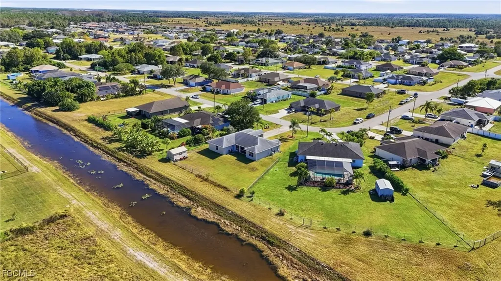 203 Manatee Street Fort Myers FL 33913
