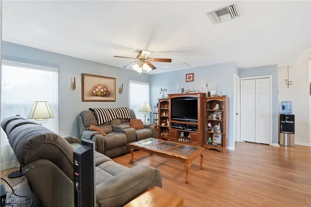 203 Manatee Street Fort Myers FL 33913