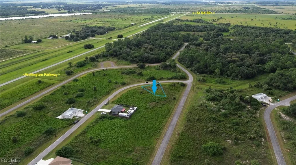 770 Shark Lane Labelle FL 33935