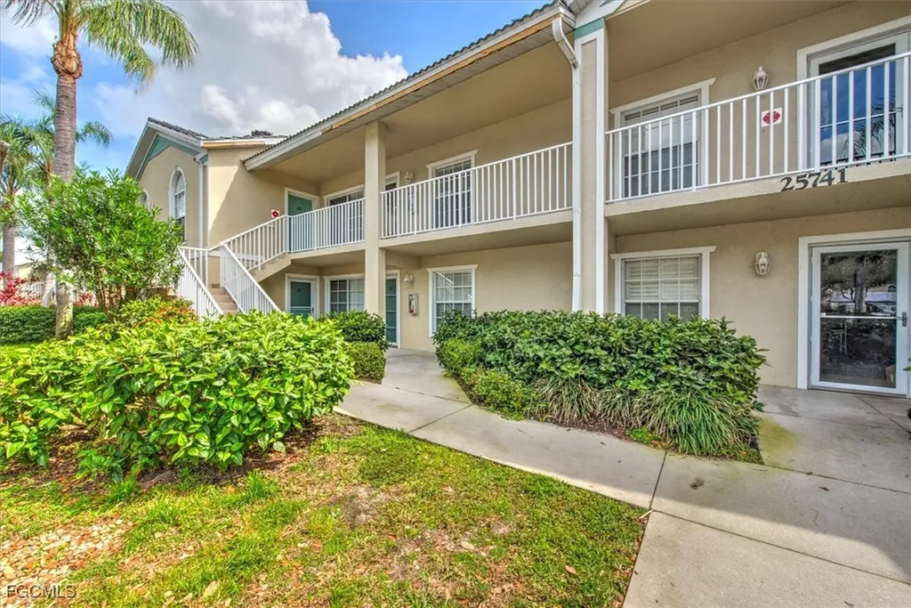 25741 Lake Amelia Way Bonita Springs FL 34135