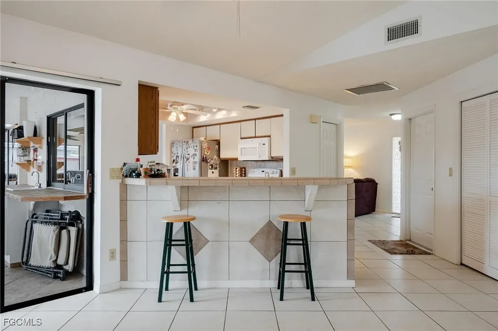 1719 W Bluewater Terrace North Fort Myers FL 33903