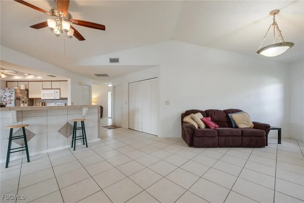 1719 W Bluewater Terrace North Fort Myers FL 33903