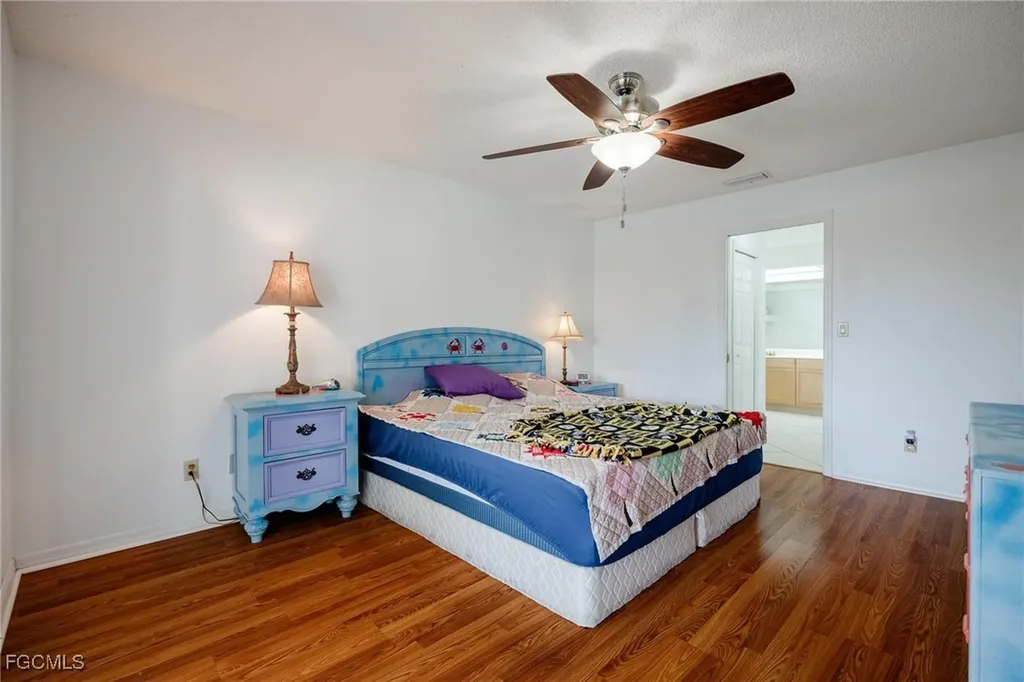 1719 W Bluewater Terrace North Fort Myers FL 33903