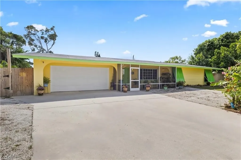2248 Ephraim Avenue Fort Myers FL 33907