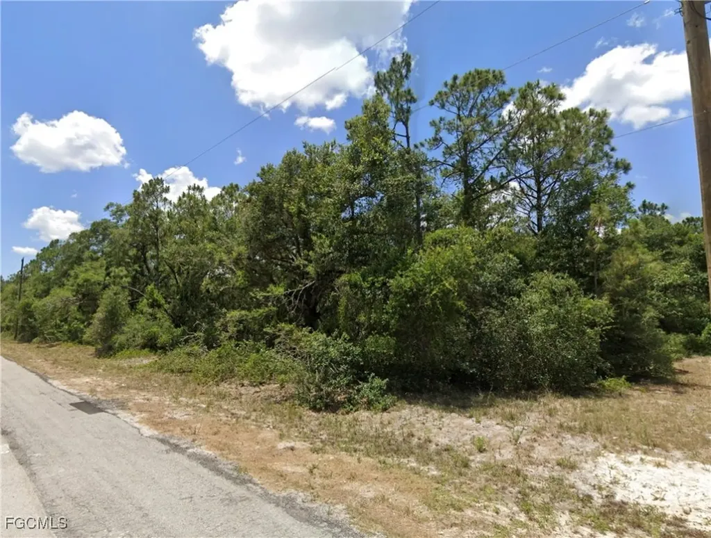 1915 Jefferson Avenue Lehigh Acres FL 33972