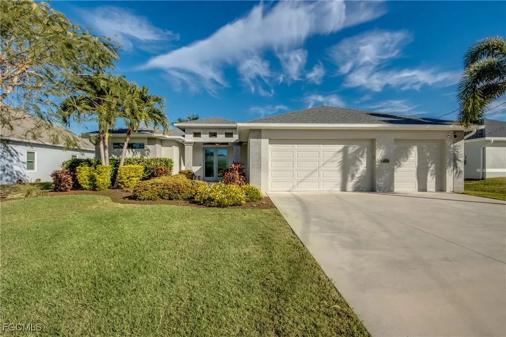 1821 SW 28th Lane Cape Coral FL 33914