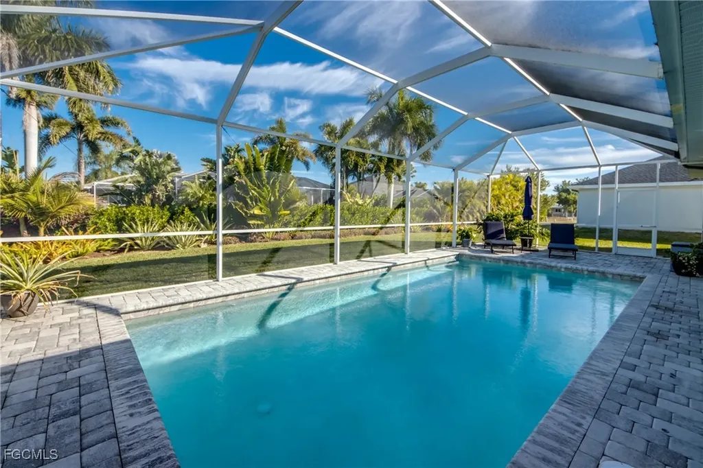 1821 SW 28th Lane Cape Coral FL 33914