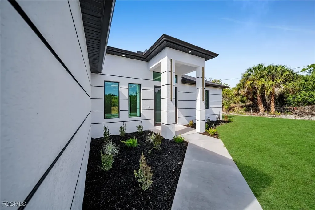 482 Labree Avenue S Lehigh Acres FL 33974