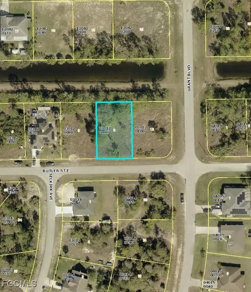 1043 Butler Street E Lehigh Acres FL 33974