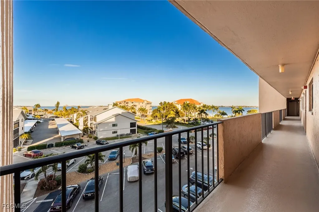 4260 SE 20th Place Cape Coral FL 33904
