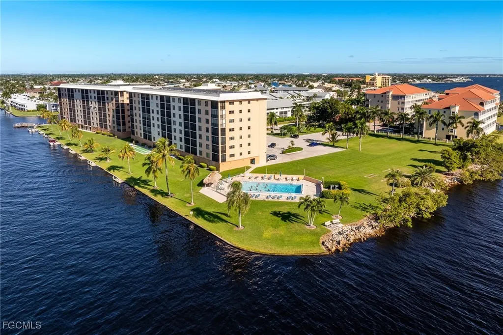4260 SE 20th Place Cape Coral FL 33904