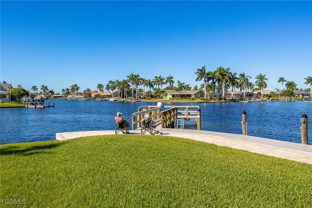4260 SE 20th Place Cape Coral FL 33904