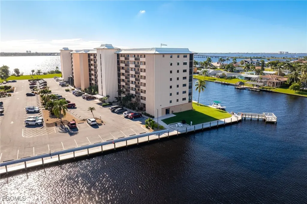 4260 SE 20th Place Cape Coral FL 33904