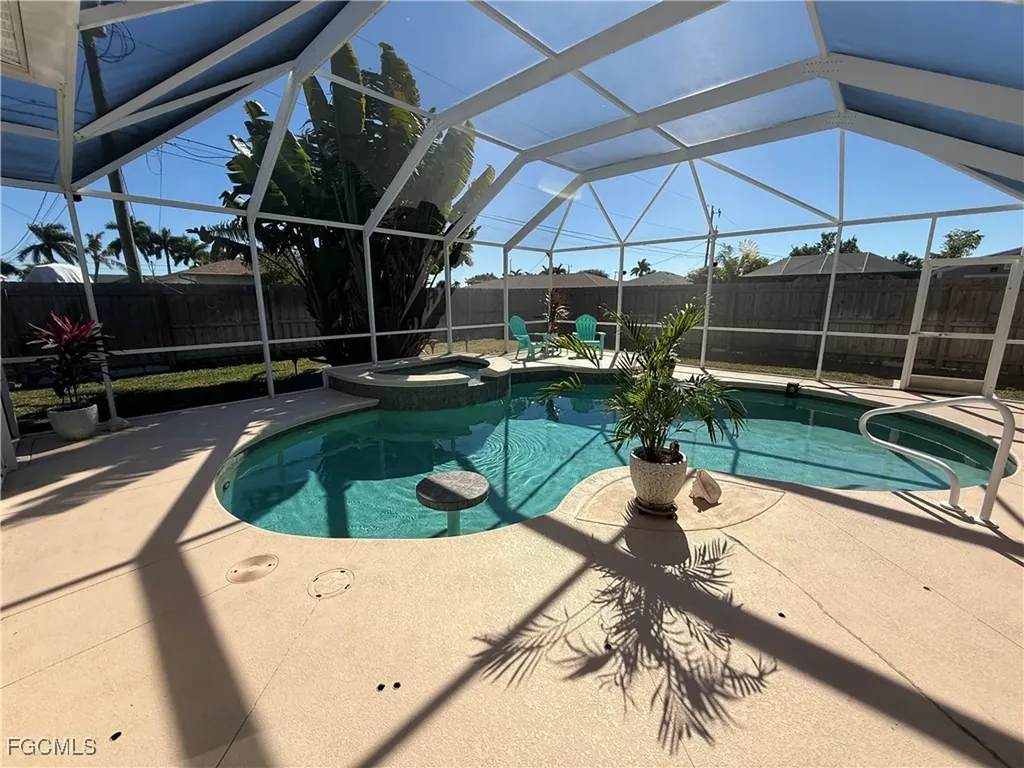 3619 SW 6th Avenue Cape Coral FL 33914