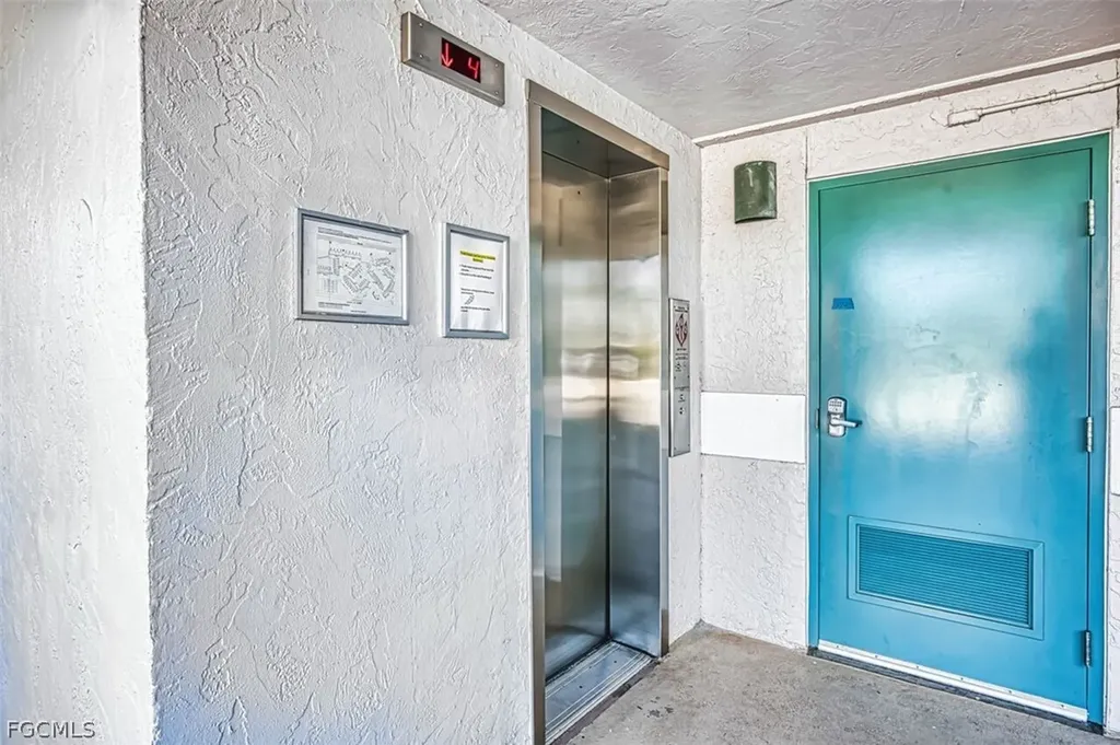 1501 Middle Gulf Drive Sanibel FL 33957