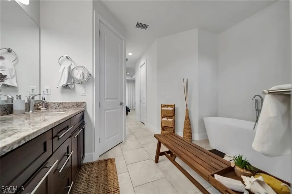 3246 NW 21st Terrace Cape Coral FL 33993