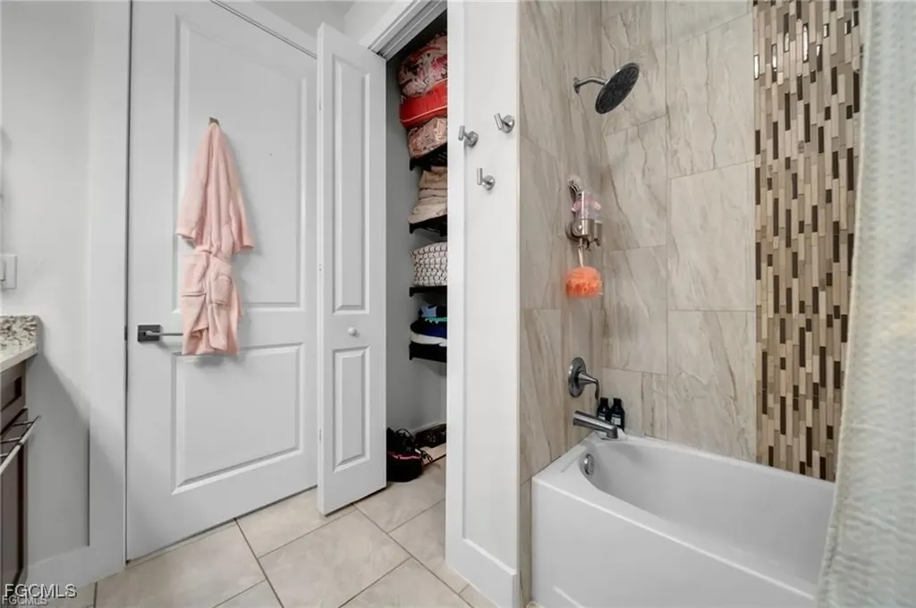 3246 NW 21st Terrace Cape Coral FL 33993
