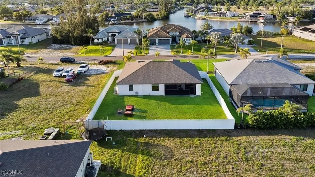 3246 NW 21st Terrace Cape Coral FL 33993