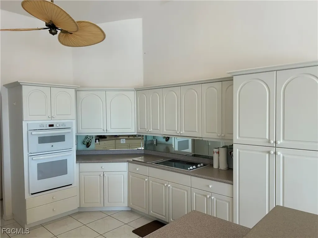 2002 SE 28th Street Cape Coral FL 33904