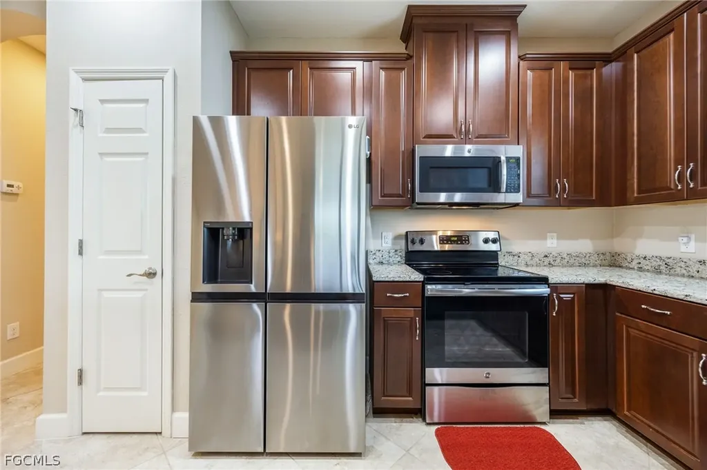 2613 Anguilla Drive Cape Coral FL 33991